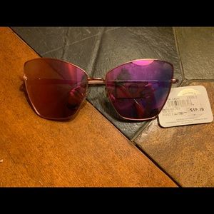 NWT Cali Blue Rose Color Mirror Sunglasses